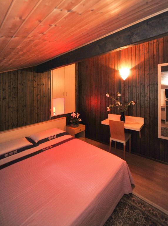 Hotel Ristorante Grotto Serta Lamone Eksteriør billede