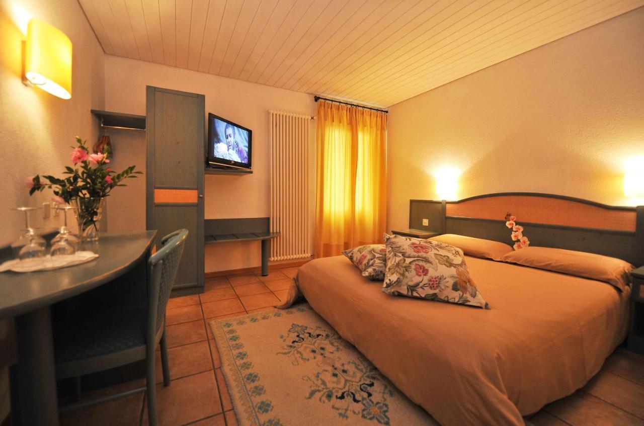 Hotel Ristorante Grotto Serta Lamone Eksteriør billede